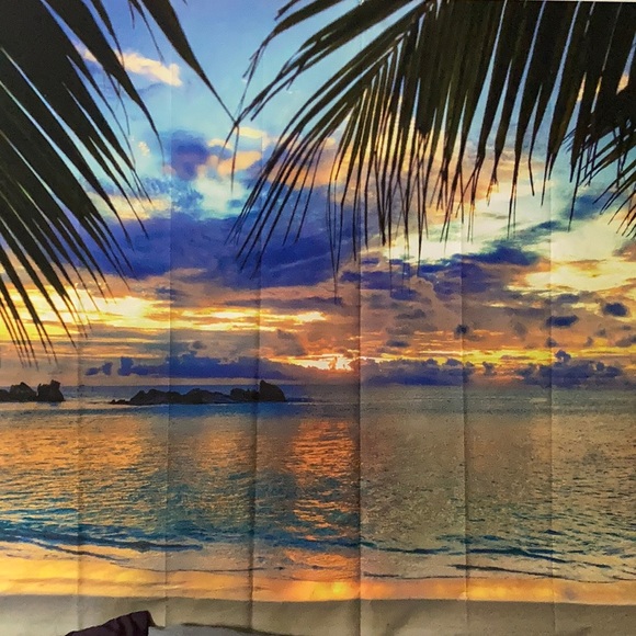 Meet your Posher, Tiffany - Picture 1 of 1